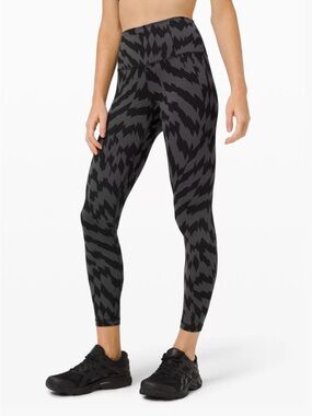 WUNDER TRAIN HIGH-RISE TIGHT 25" High-Rise Zigzag Print Leggings - Black/grey